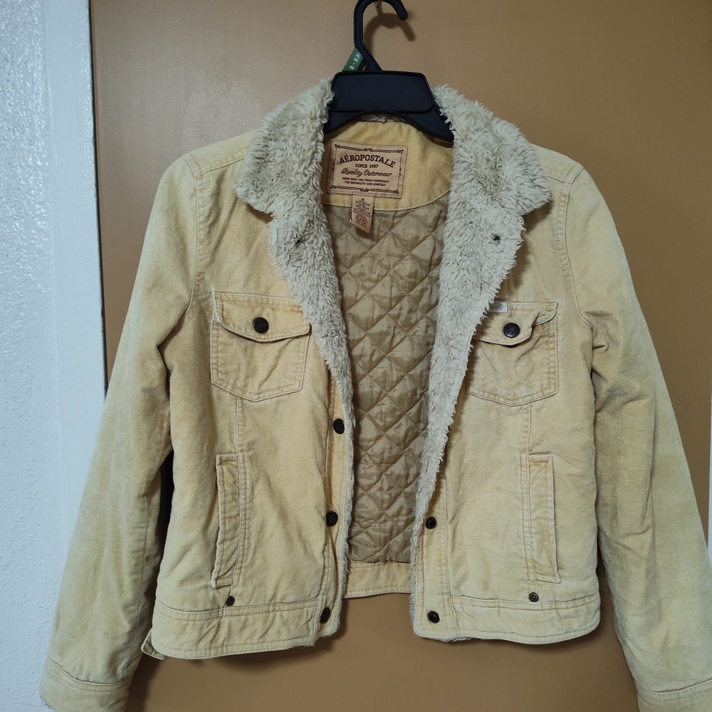 Aeropostale Cream/Tan Quilted Faux Sherpa Jacket